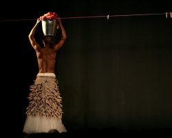 Mamela_Nyamza_in_Hatched Image